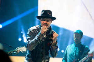 gord-downie-we-day-toronto-2016-galit-rodan-cp-for-we-day